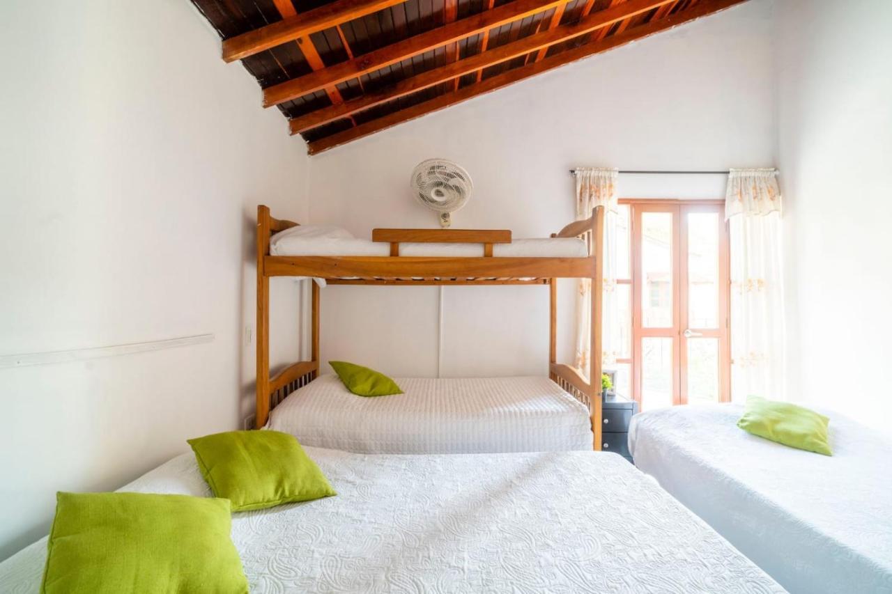 Hotel Cabanas Villa Roca, Rodadero 산타마르타 외부 사진